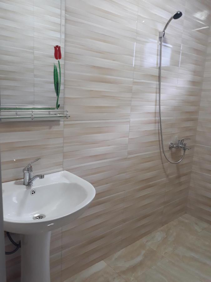 Megobroba Inn Dzentsmani Zewnętrze zdjęcie